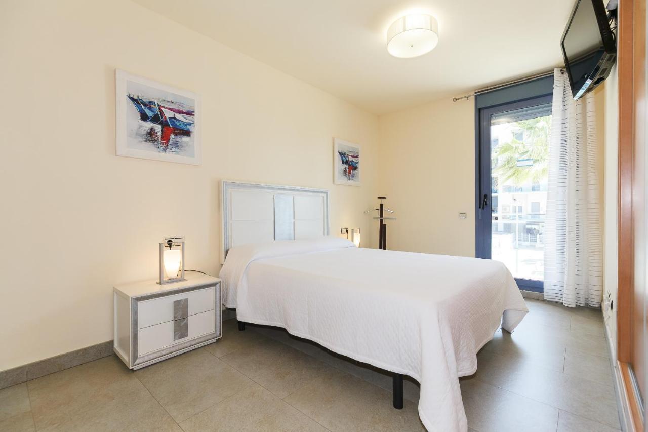 Uhc Mar Augusta Family Complex Lägenhet Cambrils Exteriör bild