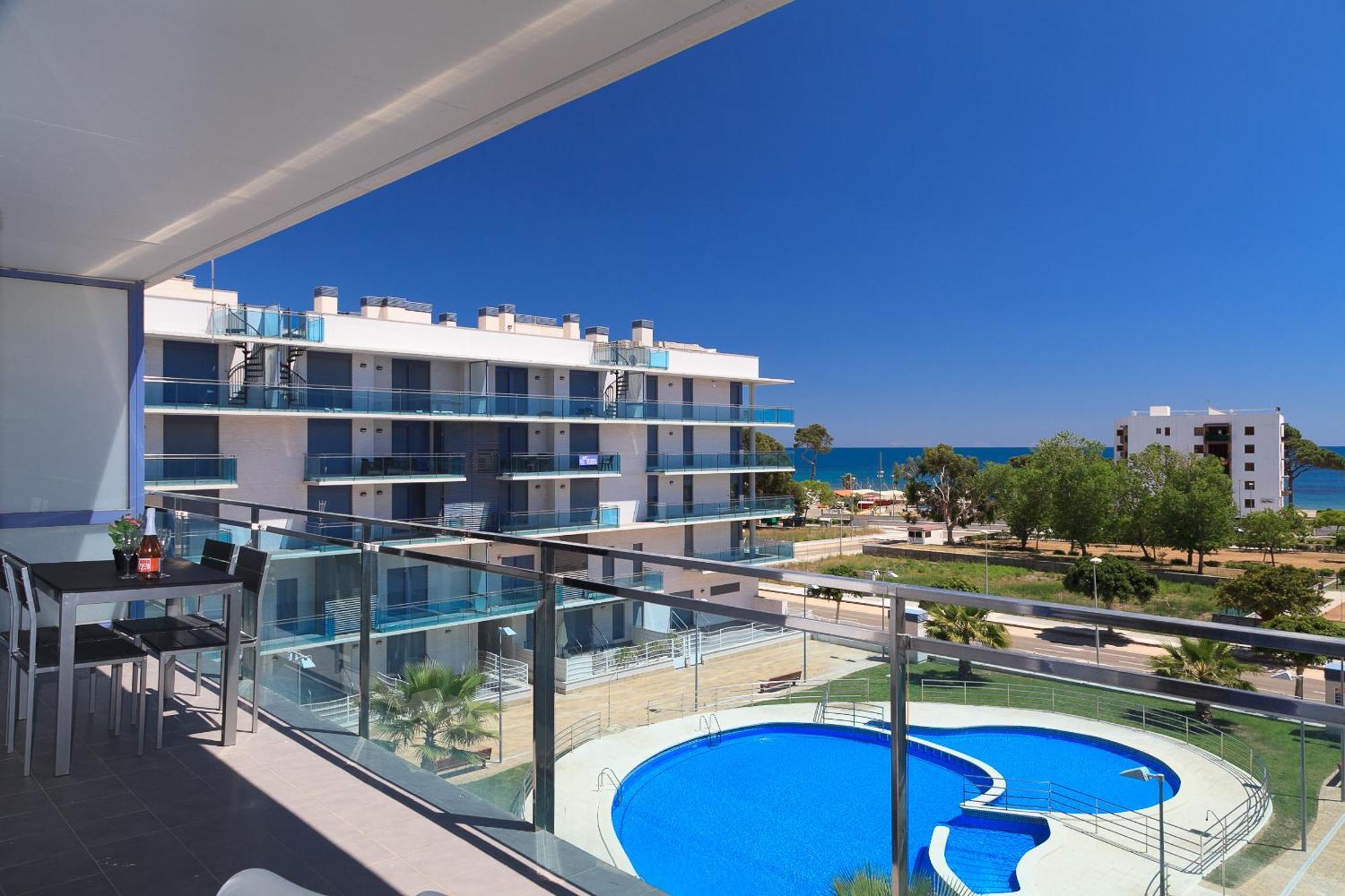 Uhc Mar Augusta Family Complex Lägenhet Cambrils Exteriör bild