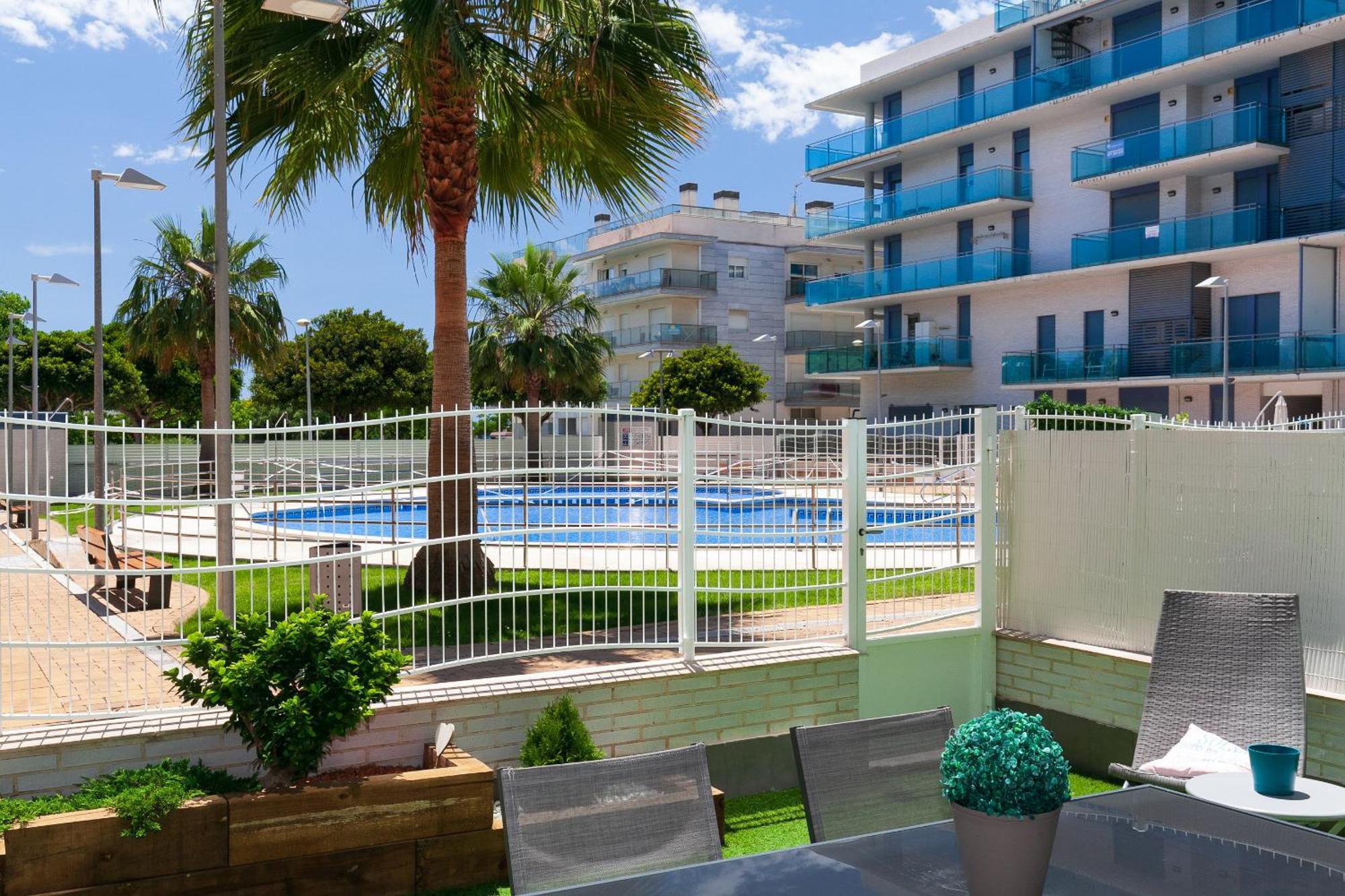 Uhc Mar Augusta Family Complex Lägenhet Cambrils Rum bild