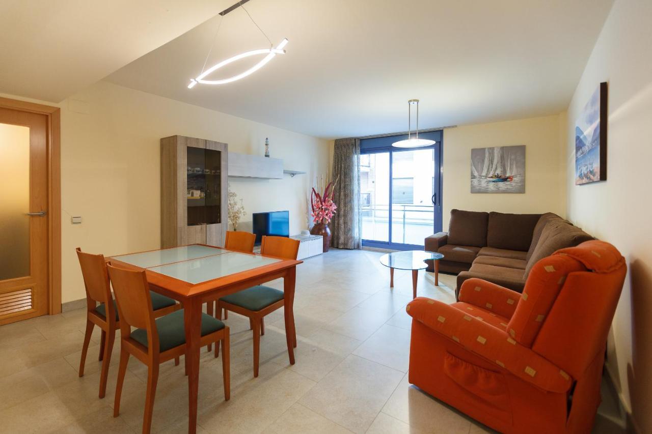 Uhc Mar Augusta Family Complex Lägenhet Cambrils Exteriör bild