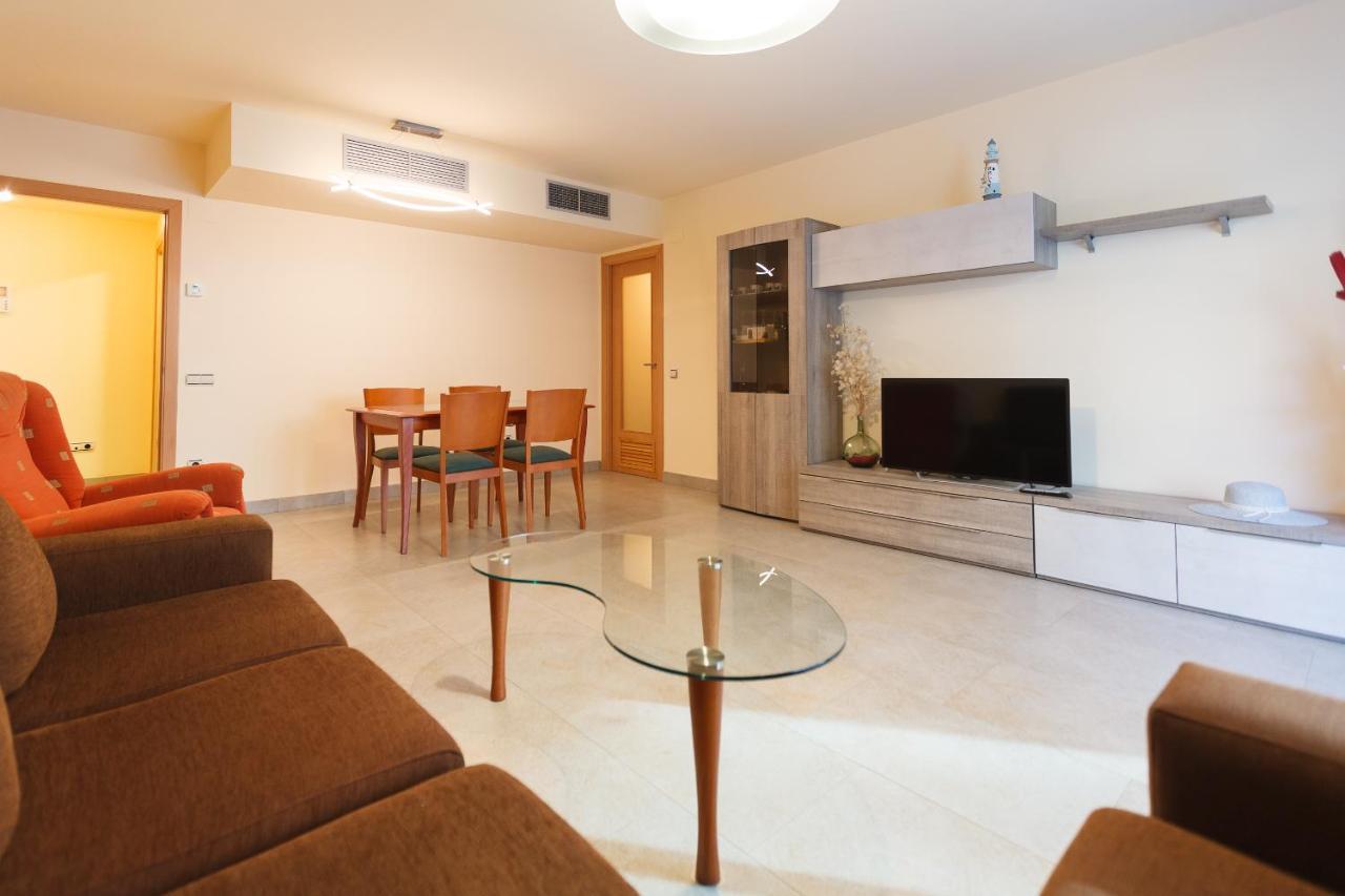 Uhc Mar Augusta Family Complex Lägenhet Cambrils Exteriör bild